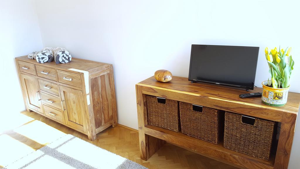 Apartmany U Namesti Броумов Экстерьер фото