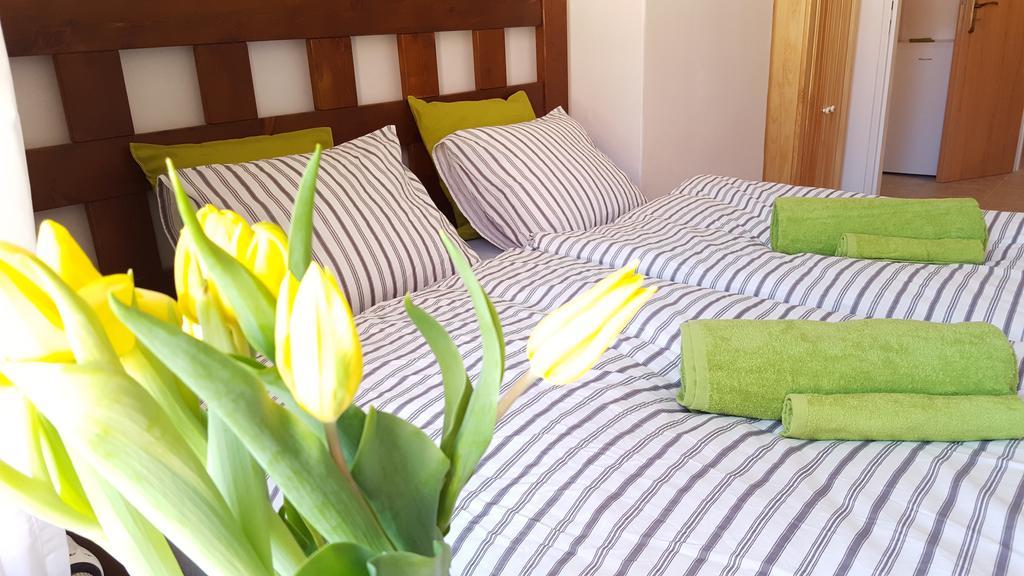 Apartmany U Namesti Броумов Экстерьер фото
