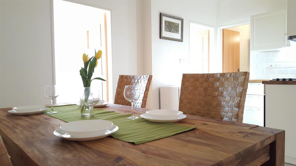 Apartmany U Namesti Броумов Экстерьер фото