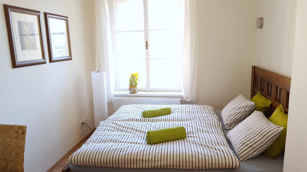 Apartmany U Namesti Броумов Экстерьер фото